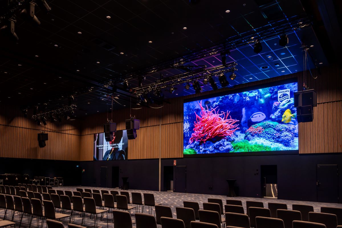 Helsinki airport hotel adds 800 screens from Philips Professional Displays