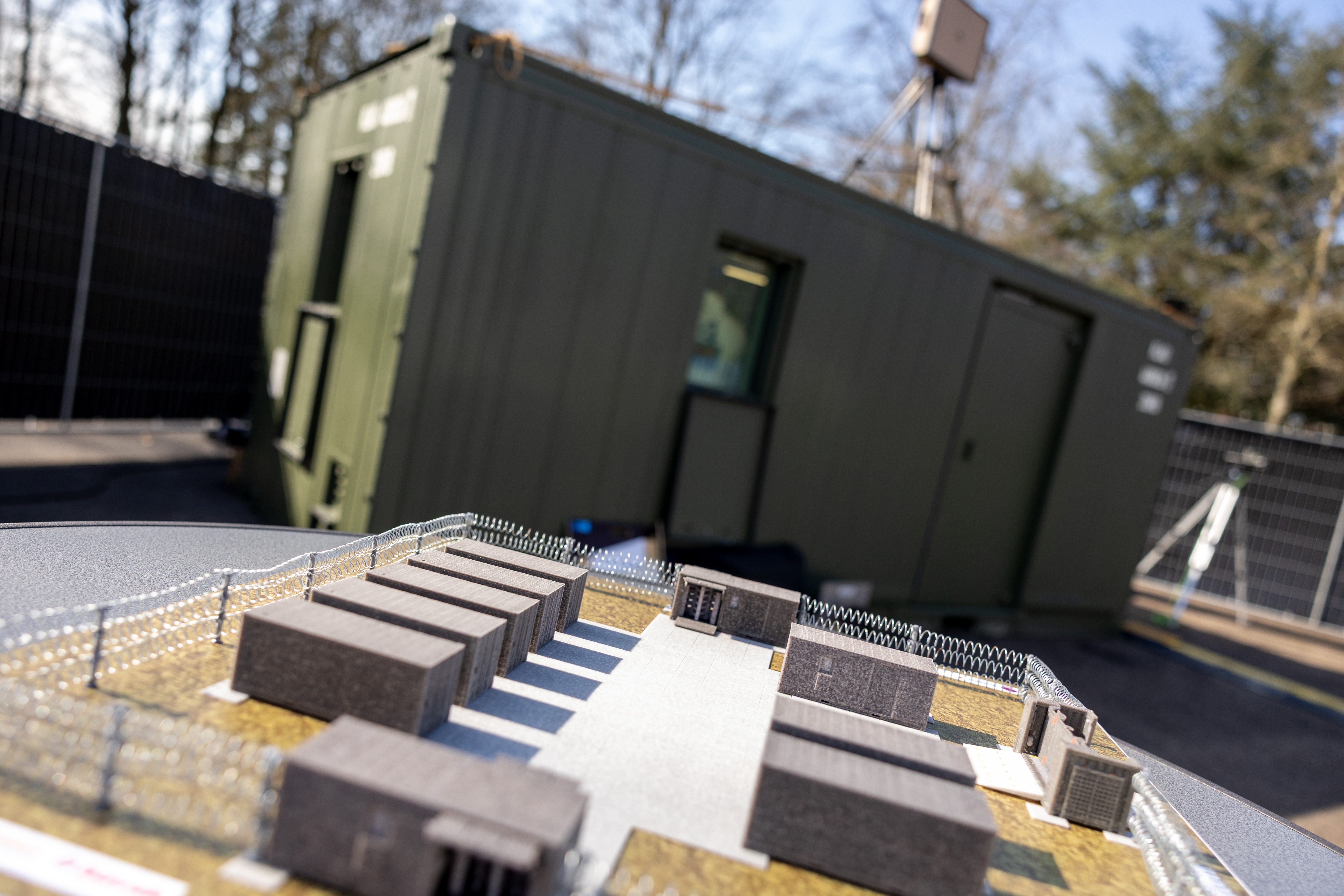 Cyviz lands 2 classified NATO defence contracts for mobile command and control units