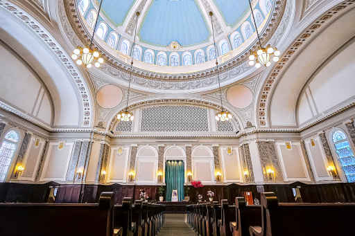 Renkus-Heinz offers balanced sound to the Art of Living urban oasis