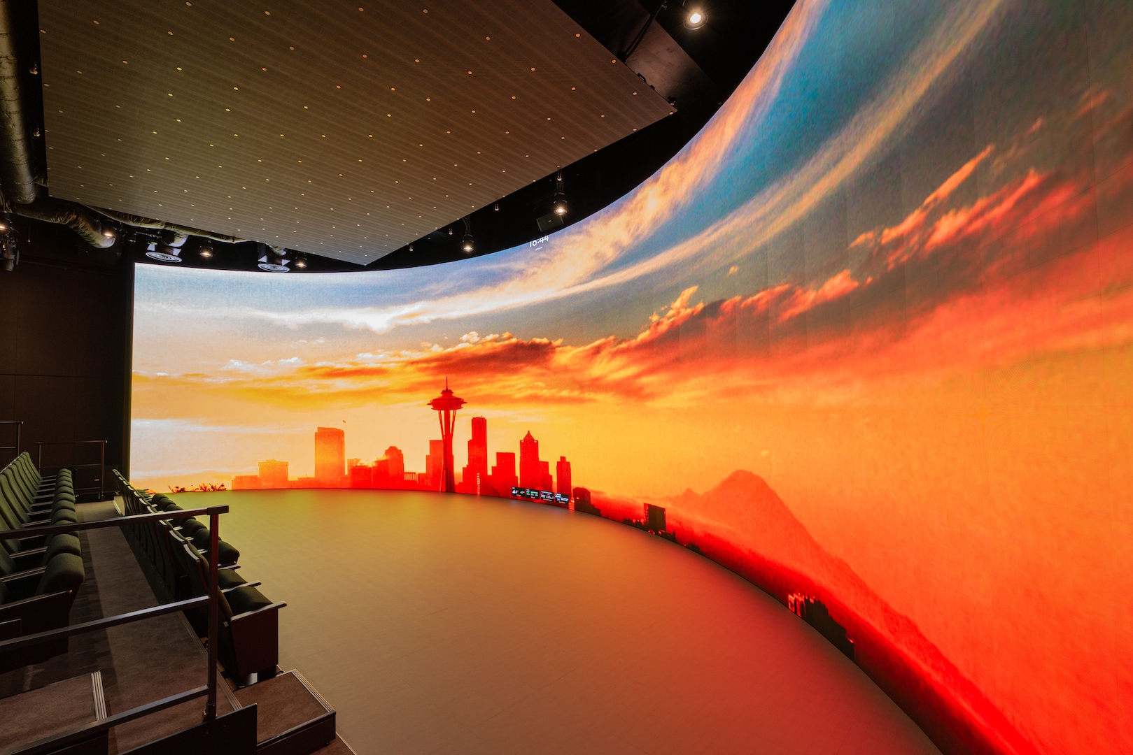 Lightware powers video backbone of Japan’s Xross Theater