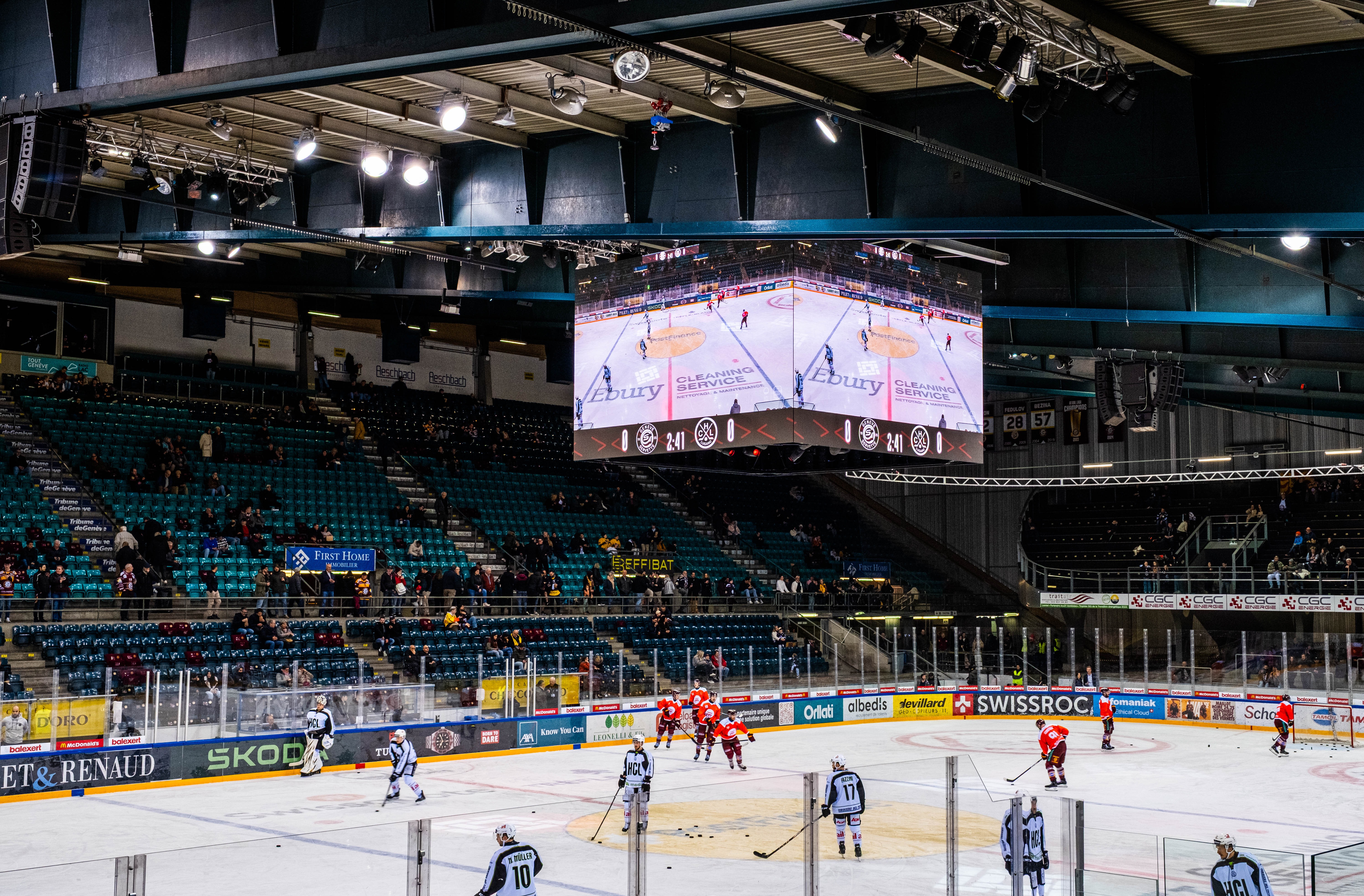 INFiLED develops bespoke LED cube for Genève-Servette Hockey Club