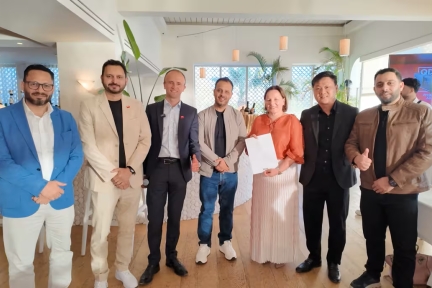 Martin Professional Middle East expands rental fleet with 100 Barco QDX projectors
