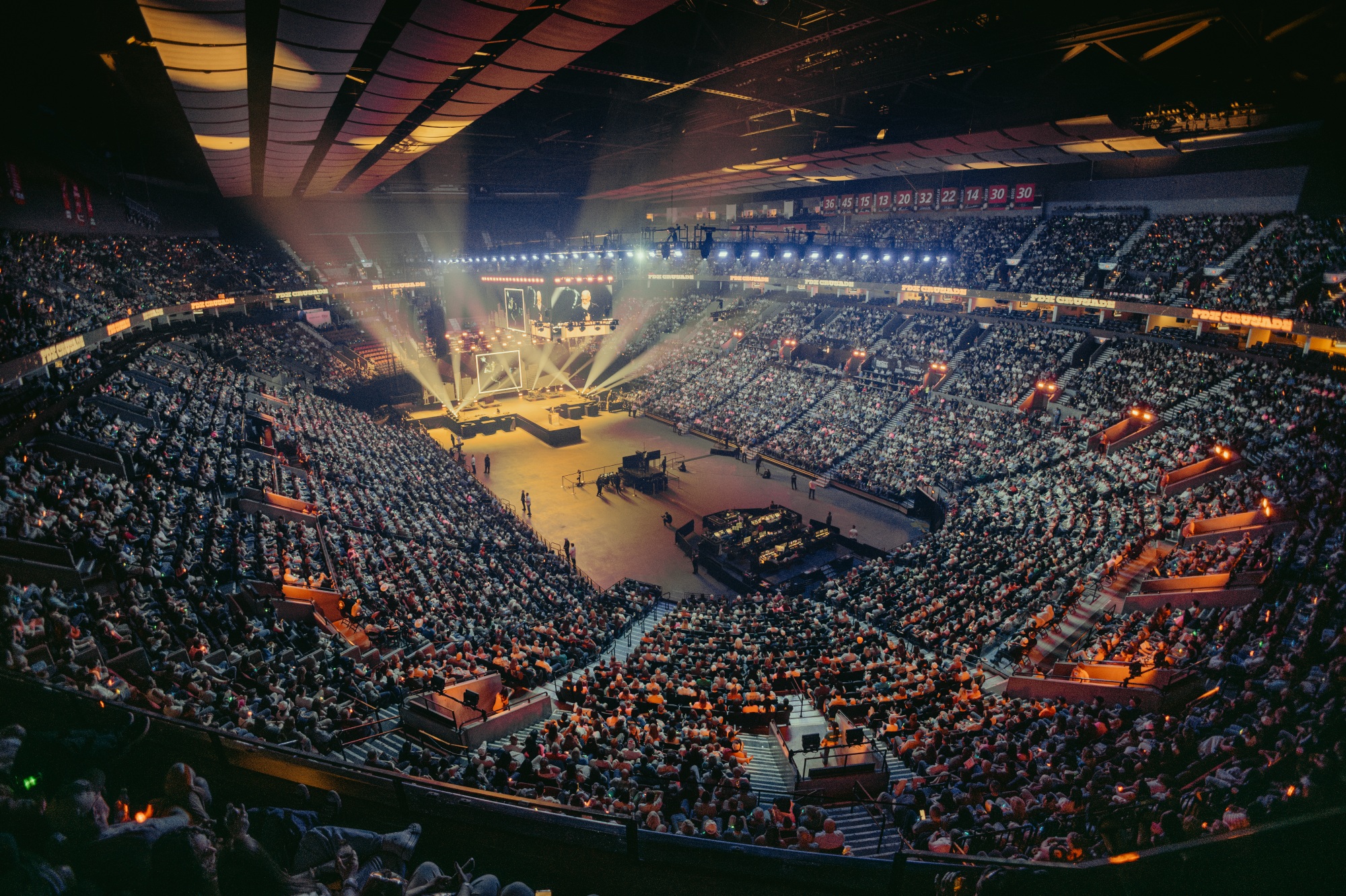 JBL VTX systems deliver audio clarity for PDX Crusade at Moda Center
