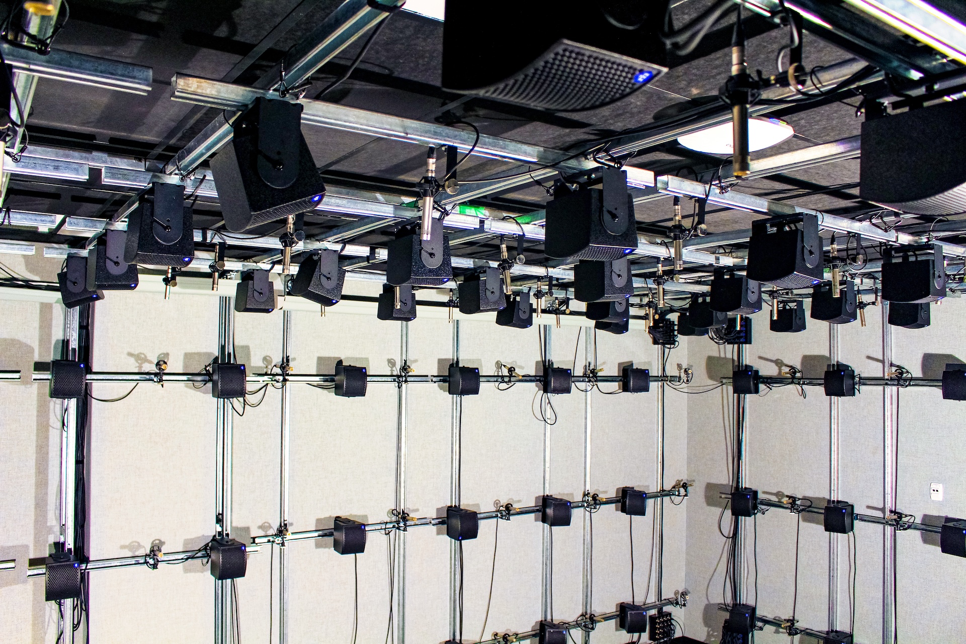 Simon Fraser University opens acoustics lab with 128 Renkus-Heinz loudspeakers inside