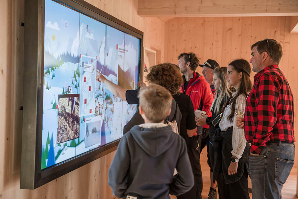 Italian tourist resort opts for interactive videowall for visitor centre