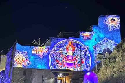 Christie projectors illuminate one of the world&rsquo;s highest permanent projection mapping experiences
