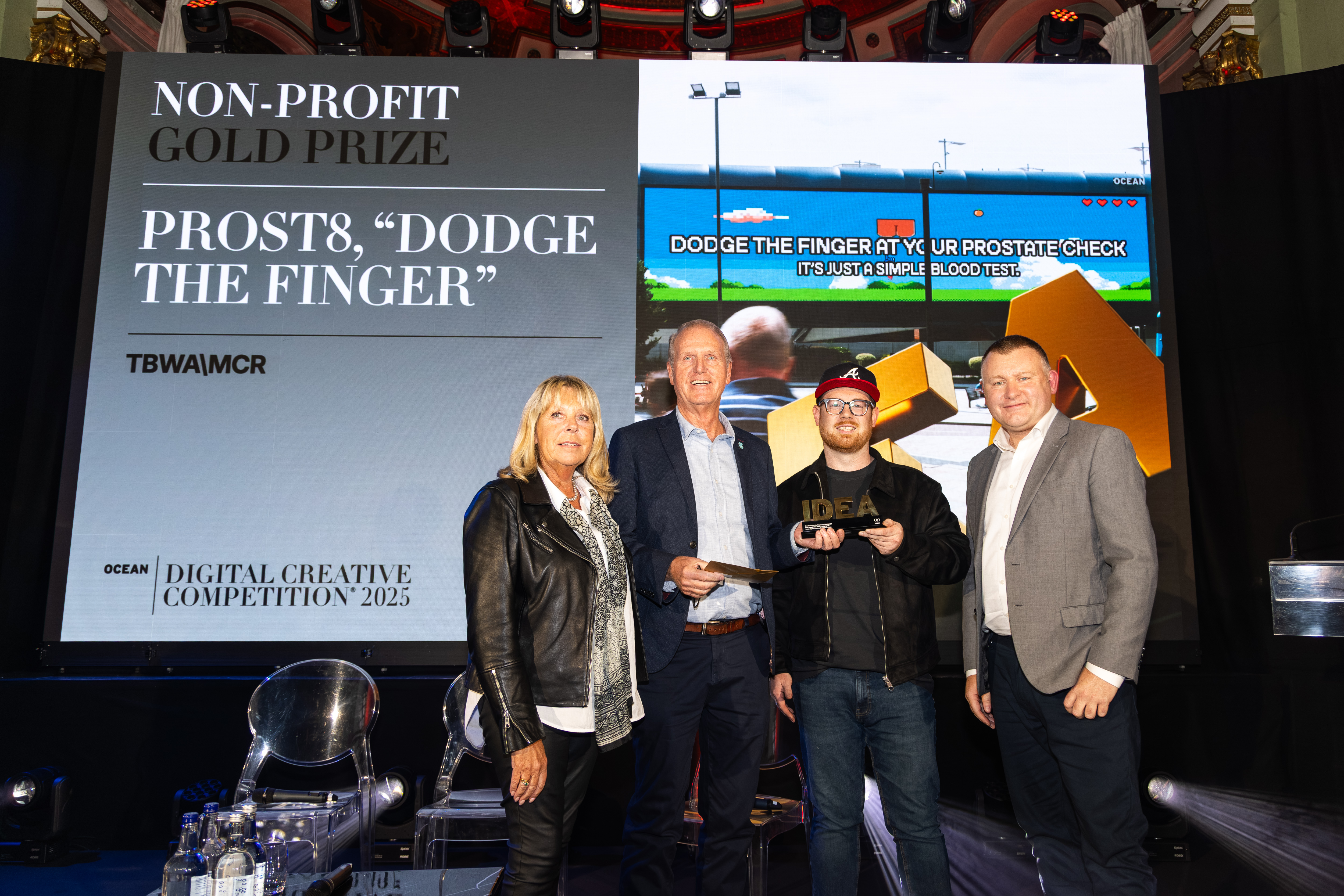 Bum powered digital screen wins Ocean Outdoor prize