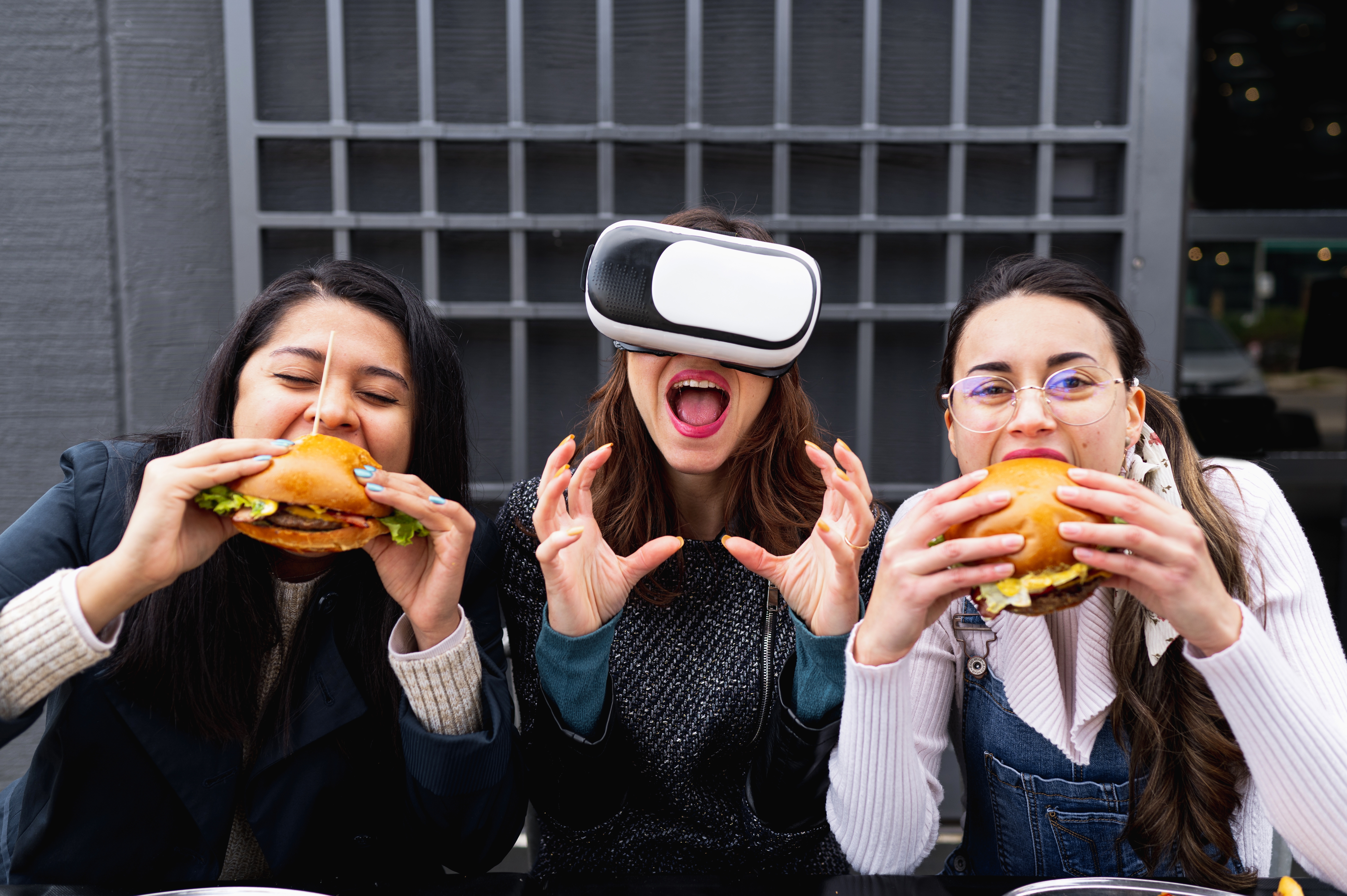 New device could allow you to taste food in VR
