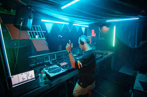 HK Audio systems deployed across five locations at The Island Festival