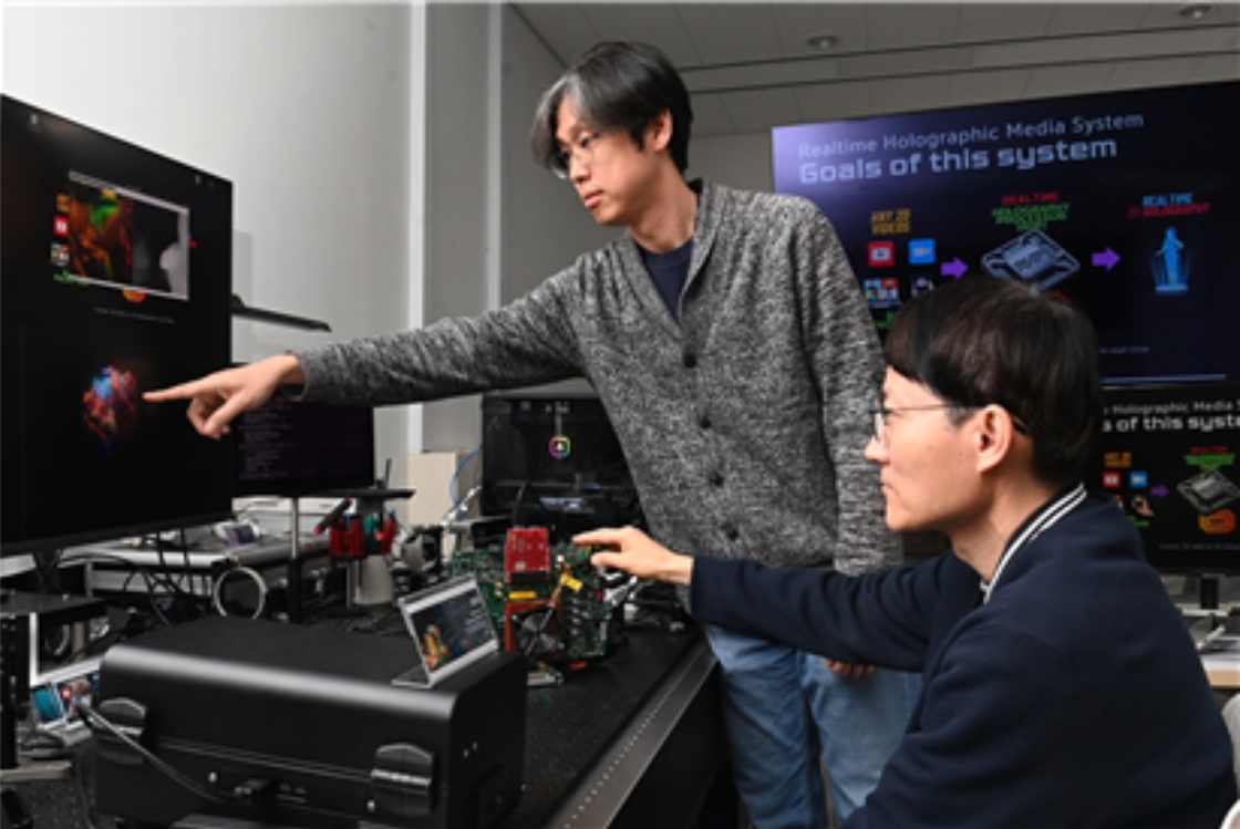 New ‘holography’ processor converts 2D video into real-time 3D ‘holograms’