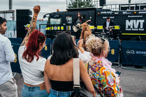 d&amp;b commits to Liveline Fund to support UK grassroots music