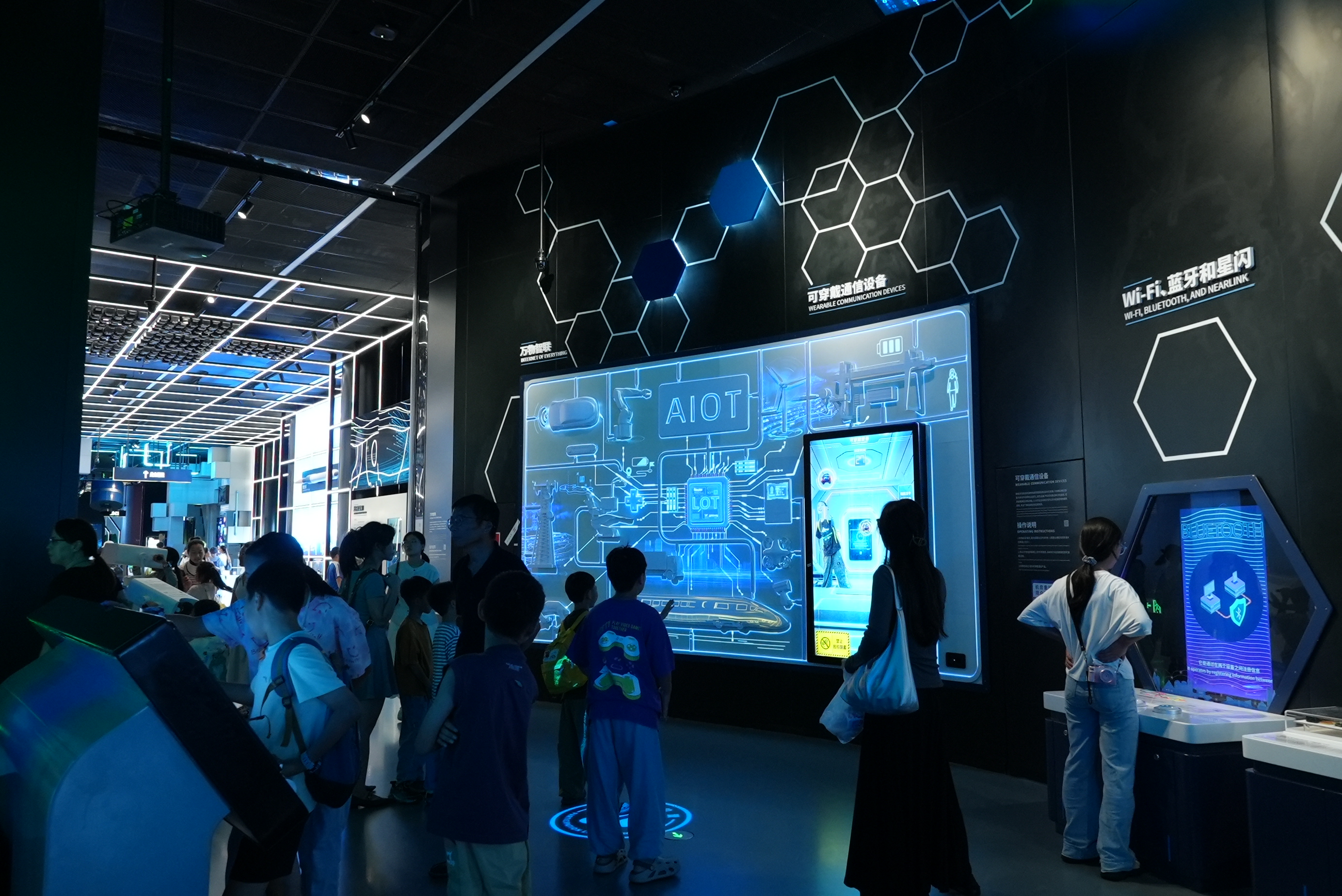 Christie laser projectors illuminate Shenzhen Science and Technology Museum