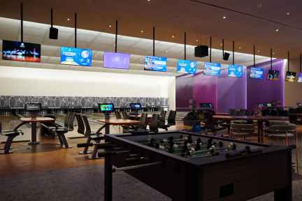 Q Billiard &amp; Spincity at Agora Mall elevates entertainment with audio from Harman