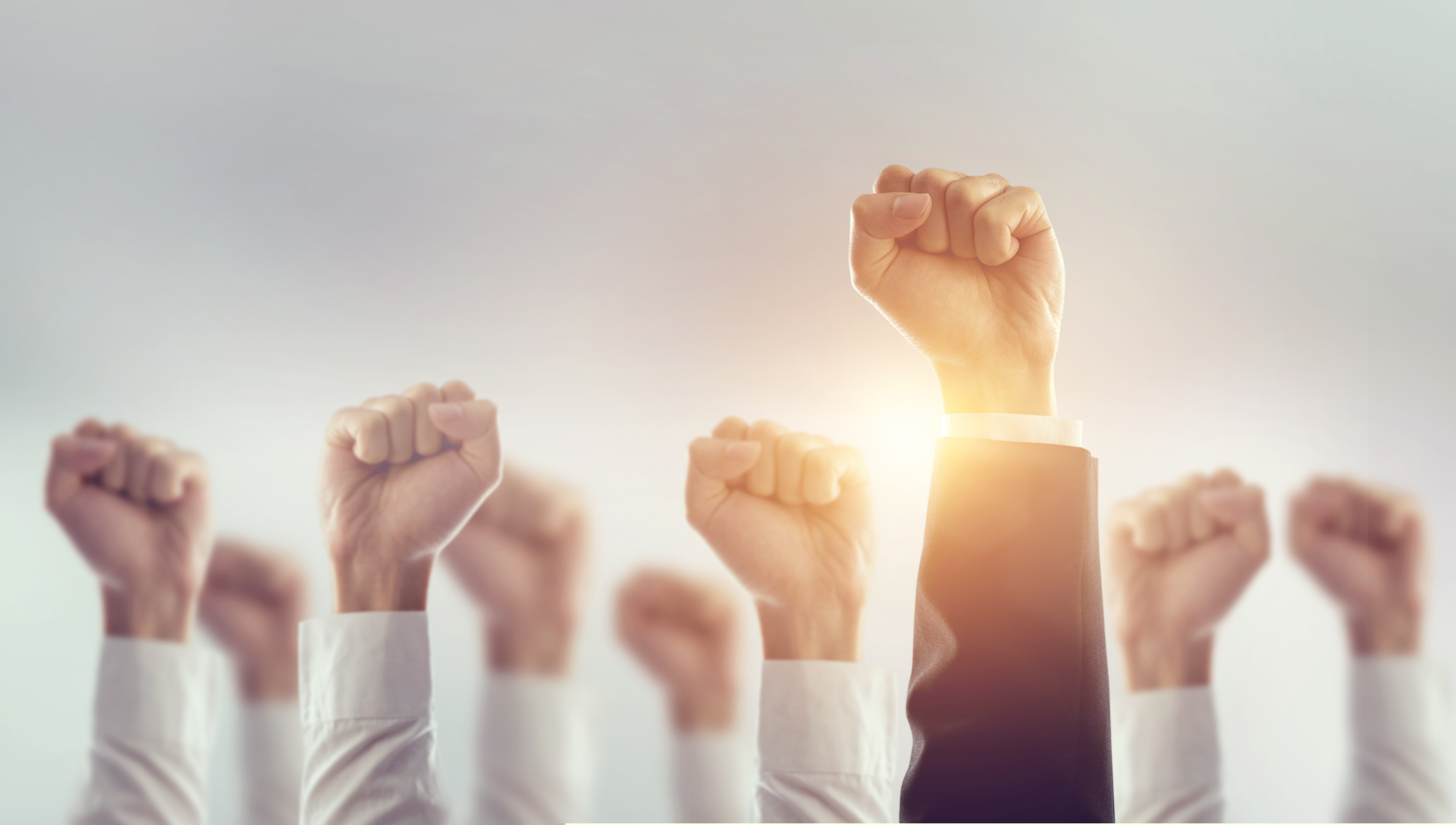 89% of UK workers demand top technology in workplace says report