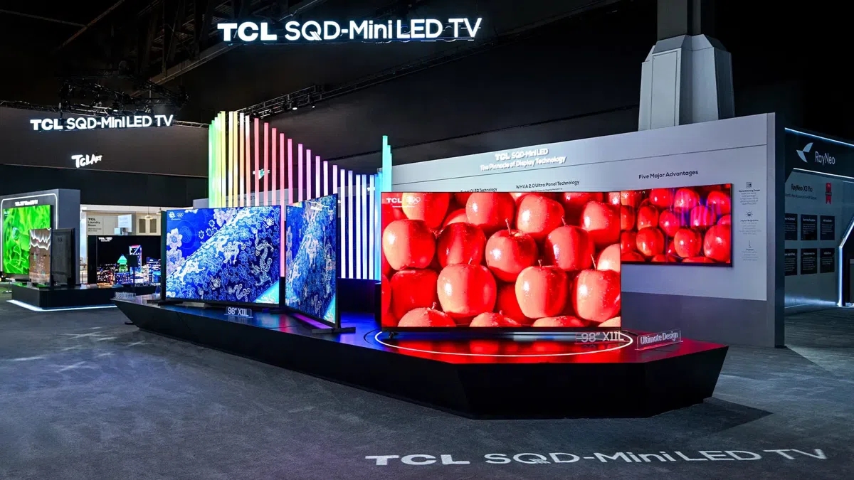 TCL debuts world's first display powered by SQD-Mini LED technology at CES