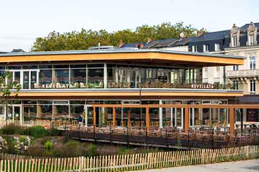 Optimal Audio and Audio-Technica deliver eight-zone system for Revellata restaurant